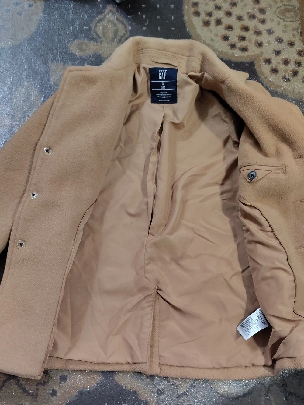 Gap 3t Coat Any Gender May Use $45